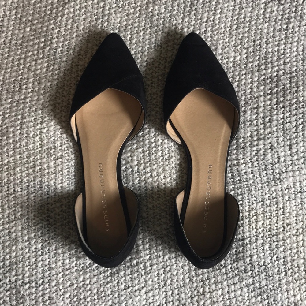 Chinese Laundry Black Pointed Flats
